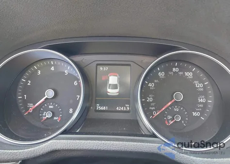 2018 Volkswagen Passat 2.0T Se из США, поврежденный, VIN 1VWBA7A30JC002125